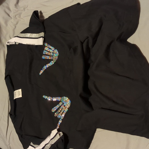 VS Pink Top Bundle (Halloween) - Picture 6 of 9